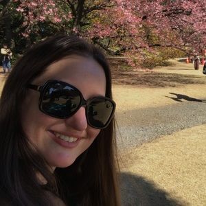 Meet your Posher, Shannon